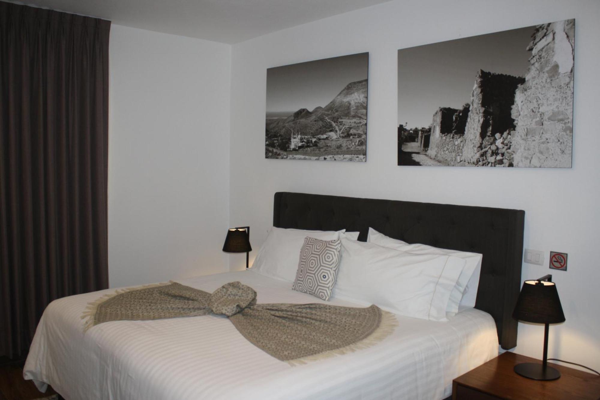 Hotel Mina Real Cedral Esterno foto