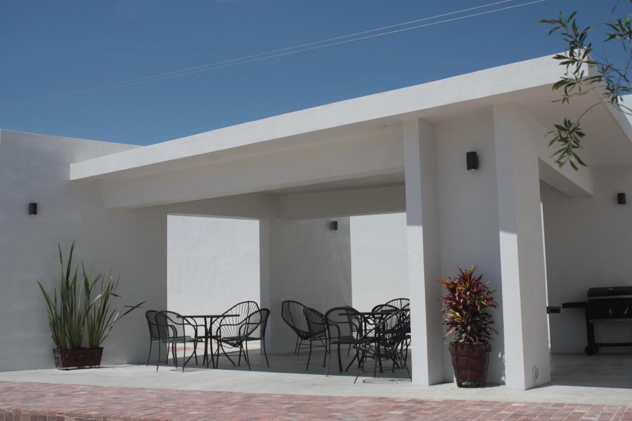 Hotel Mina Real Cedral Esterno foto
